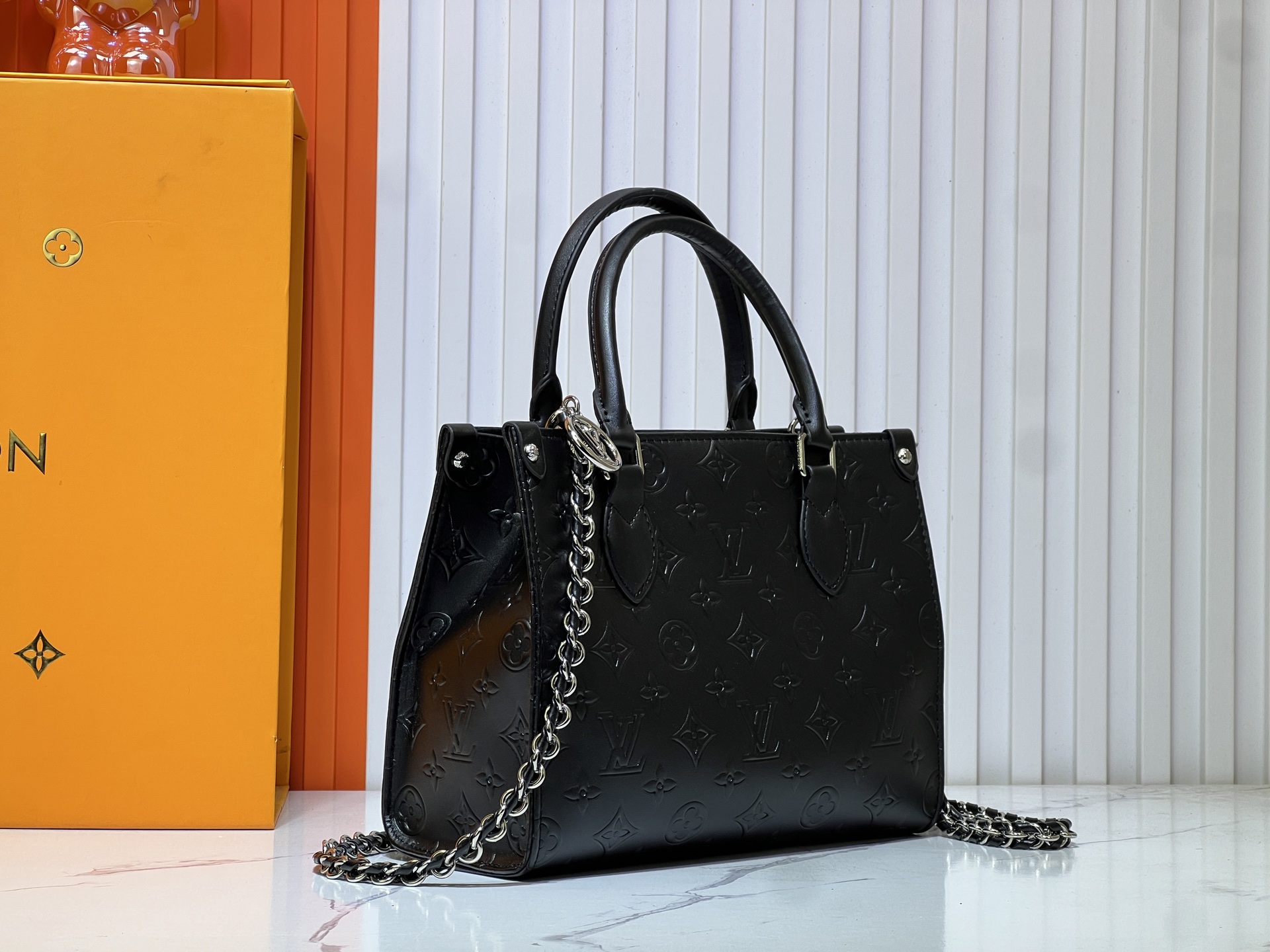 上質 大人気！ルイヴィトン オンザゴー 25cm PM LV Onthego M14576 M45659  Monogram Boldスーパーコピー バッグ 代引き後払い可能国内発送